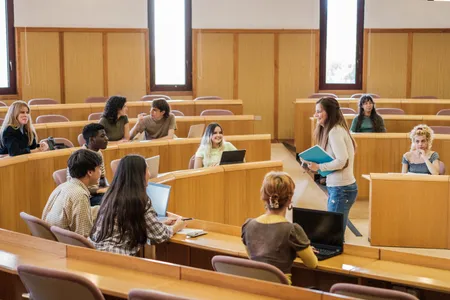 Groupe d'étudiants en droit
